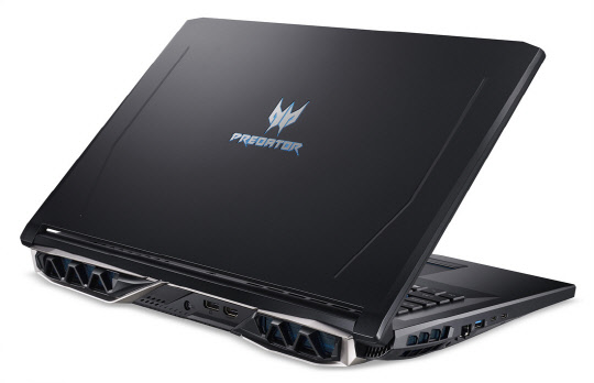 대만 에이서가 게이밍 노트북 PC '프레데터 헬리오스 500'를 국내 출시했다고 20일 밝혔다. <에이서 제공>